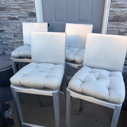Outdoor Bar Stools