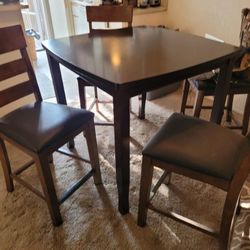 4 Chair Kitchen Table 