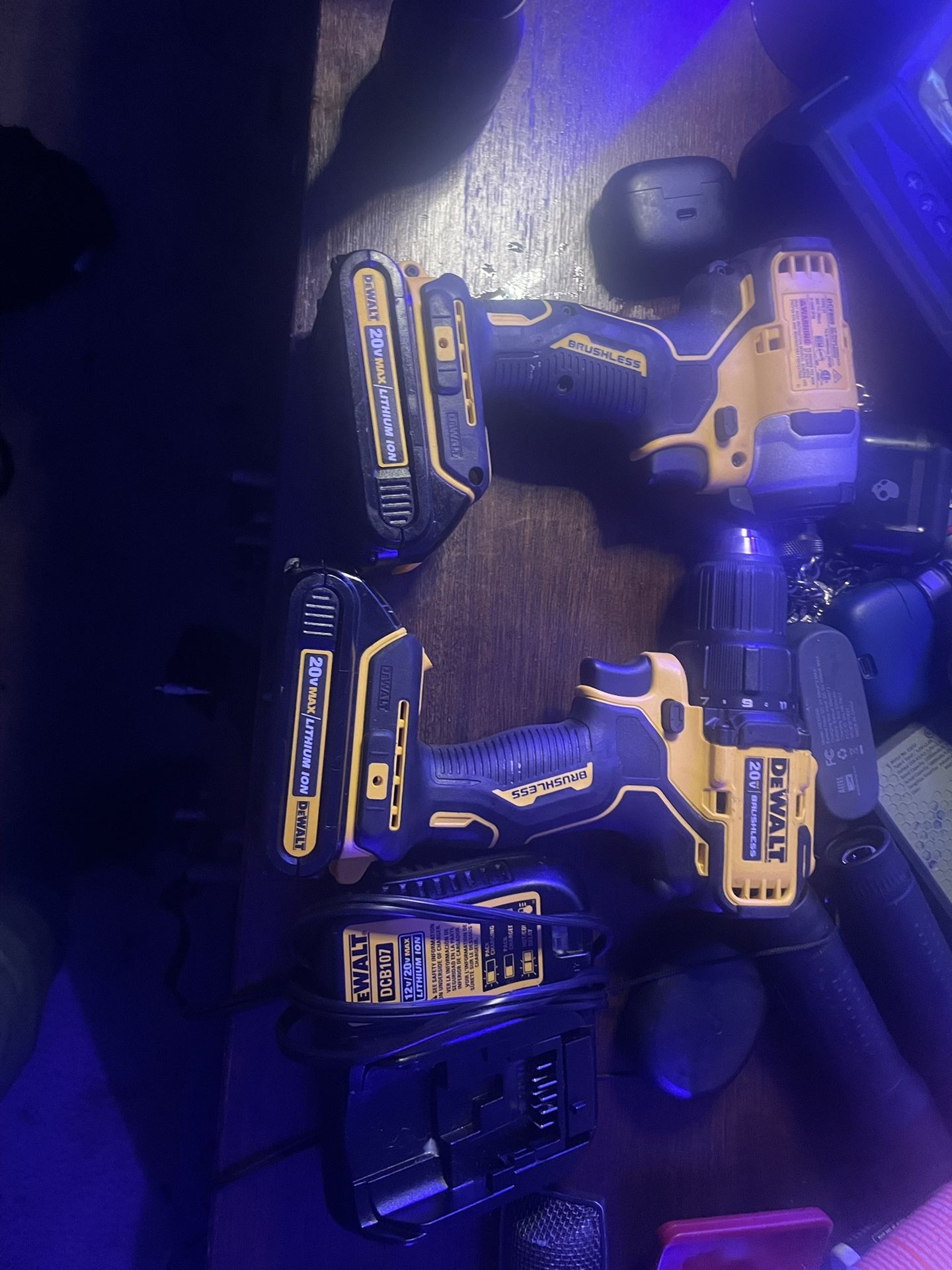 Dewalt Drill Set for Sale in San Antonio, TX OfferUp