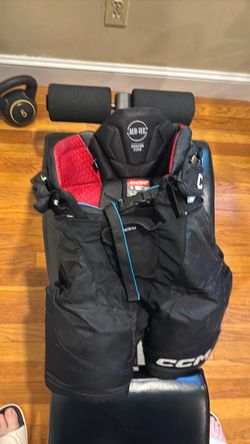 Hockey pants