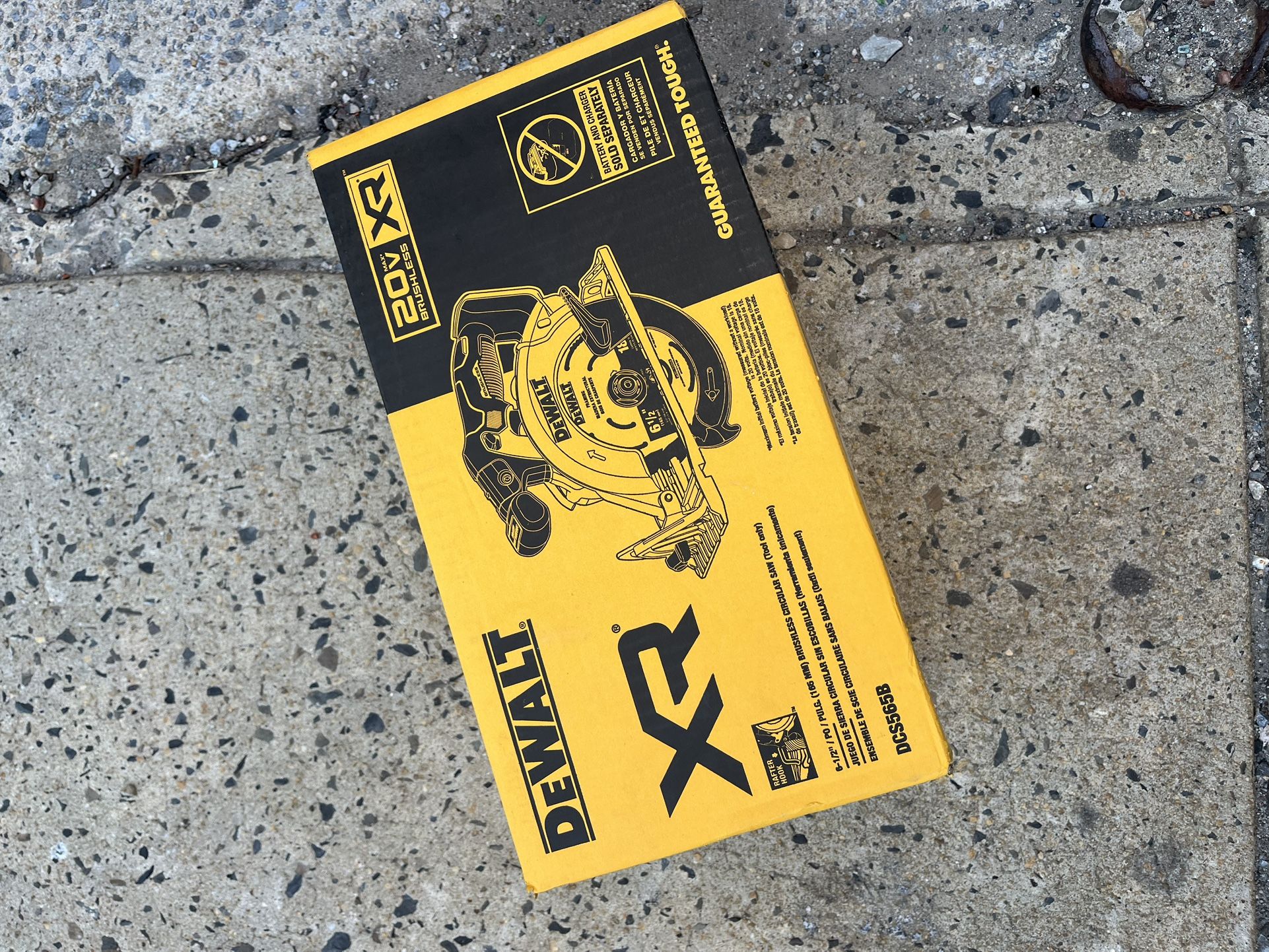 Dewalt Saw