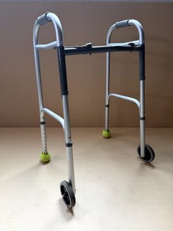 Guardian Folding Walker