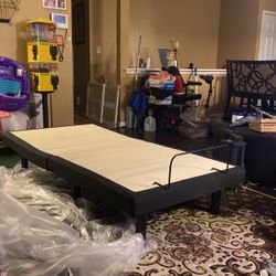 Adjustable Sealy Twin Bed