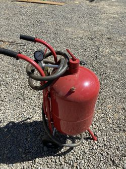 40lb. Abrasive Blaster 