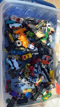 Large Hot Wheels & Matchbox Toy Car Lot – 80+ Cars, Trucks & Motorcycles