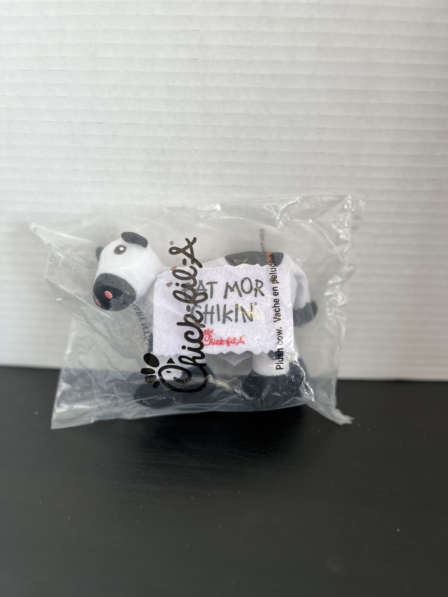 Chick-fil-A Plush Cow Doll Toy Eat Mor Chikin - NEW