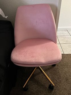 VANITY CHAIR