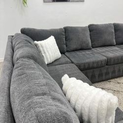 **For Sale: Elegant Sectional Couch**