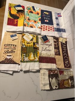 Lot of 9 Home Collection and Royal Norfolk Kitchen Towels
