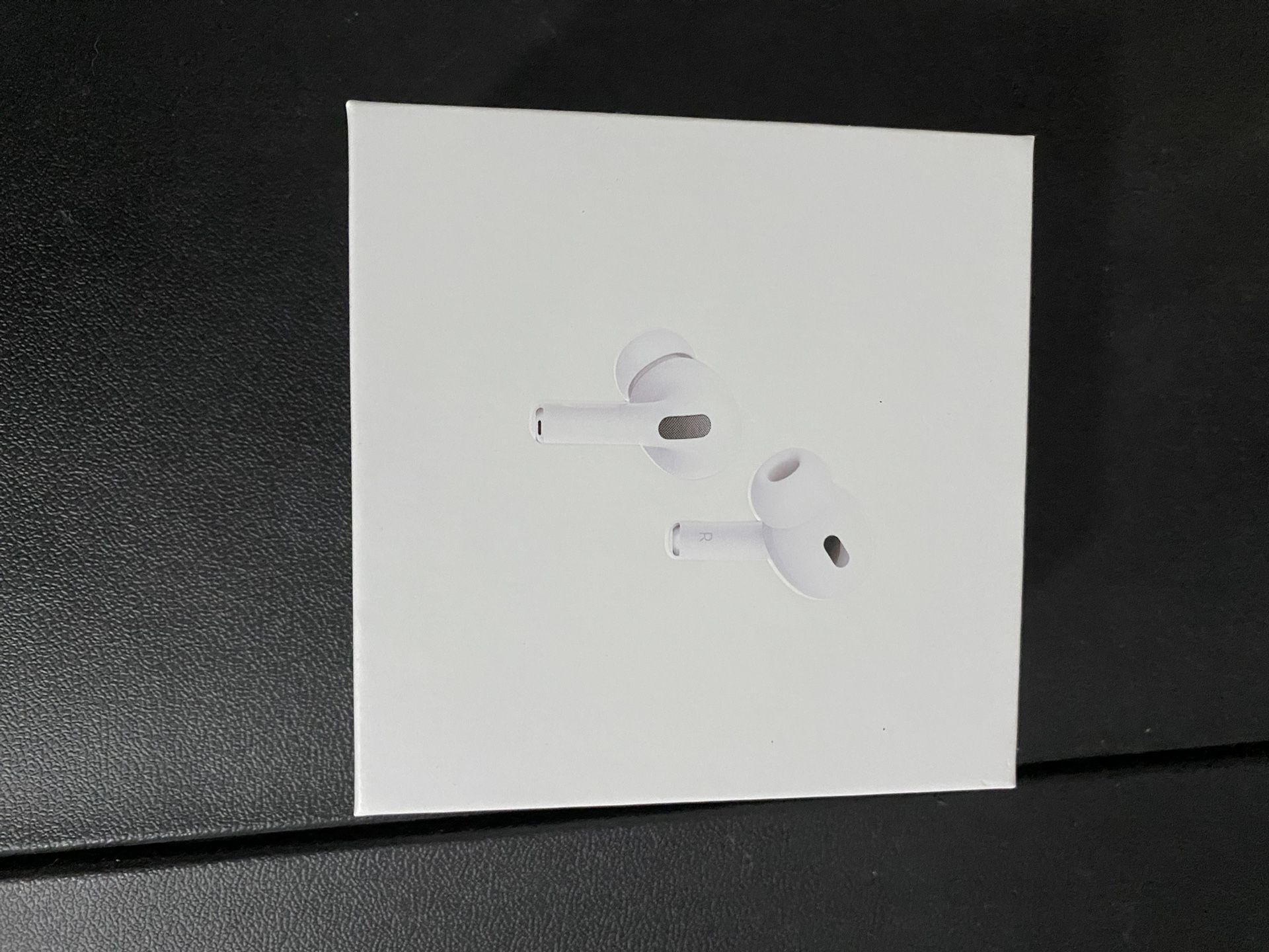 AirPods Generation 2 (never used)