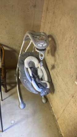 Baby swing