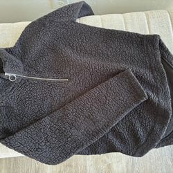 Sherpa Women’s Sweater 