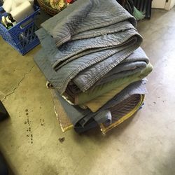 Moving Blankets 