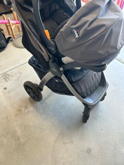Chicco Keyfit 30 stroller / car seat combo