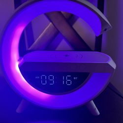 6 in 1 Clock Speaker Charger