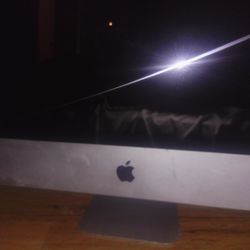 Apple iMac All In One Desktop 