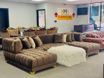 Sectional free delivery