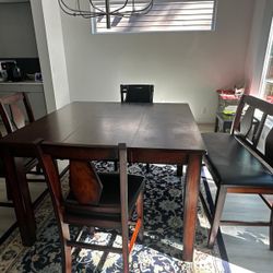 Napa Counter Height Dining Set