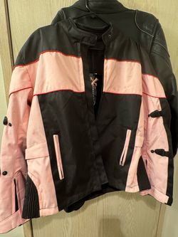Motorcycle jacket