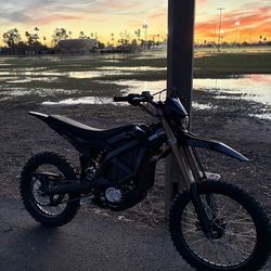 2025 Surron ultra bee