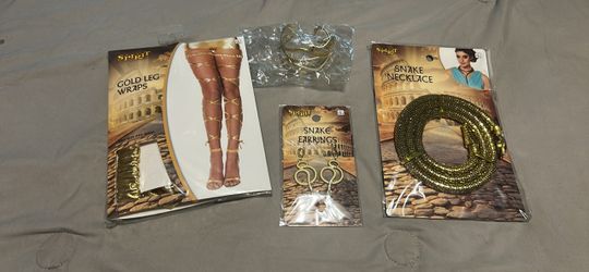 Spirit Halloween Gold Roman Costume Accessory Set