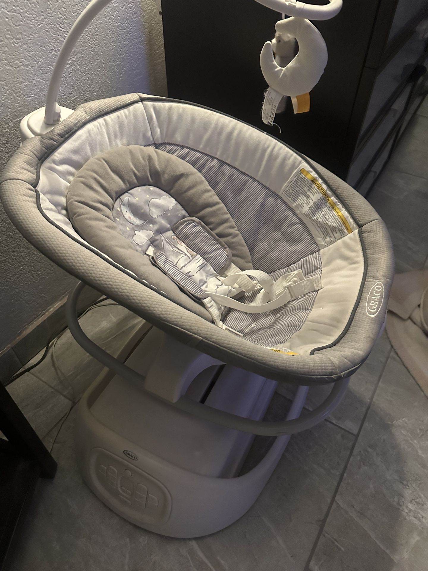 Graco Sense2soothe Cry Detecting Swing