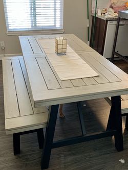 Farmhouse Table Set