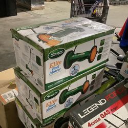 Scotts Scott's 16 in. Manual Walk Behind Push Reel Lawn Mower