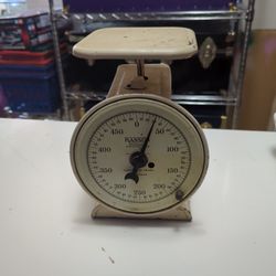 Old Kitchen Scale