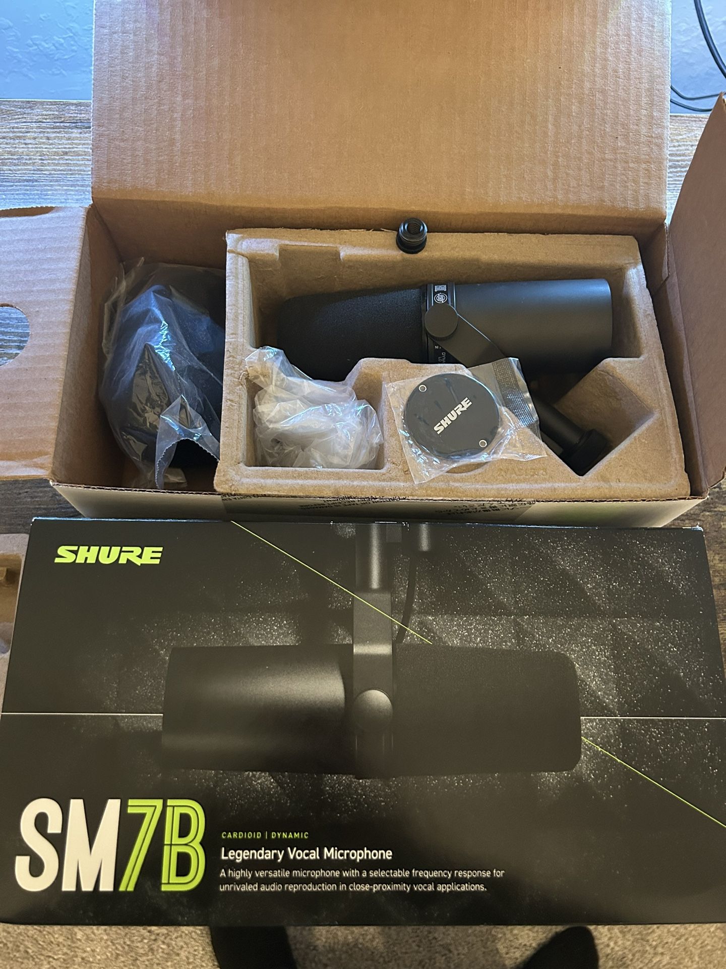 Shure SM7B Like New