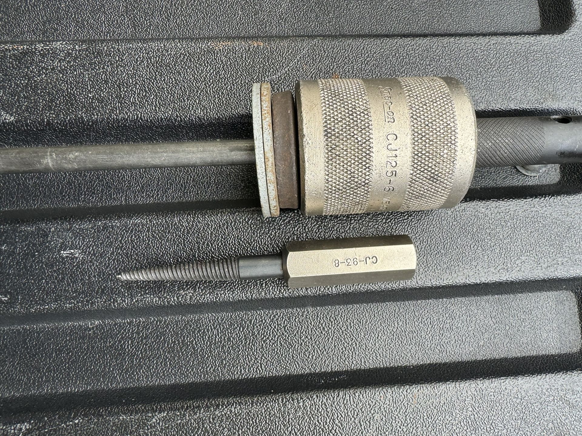 Snap On Slide Hammer CJ125-6