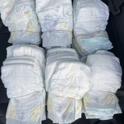 70 Pampers Size 5