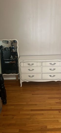 Antique dresser with mirror