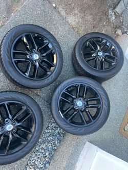 20" Dodge OEM Black Wheels w/ Tires 265/50R20 - Set of 4