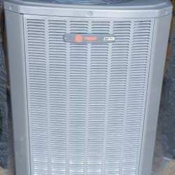 New 3 Ton Trane XV 18 ComfortLink II R410a 18SEER2 Heat Pump.  Unit is slightly Scratch and Dent.