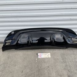 2021 2023 RANGE ROVER EVOQUE L551 REAR LOWER BUMPER COVER OEM