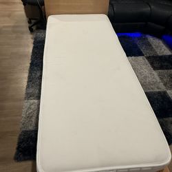 Small Bed 