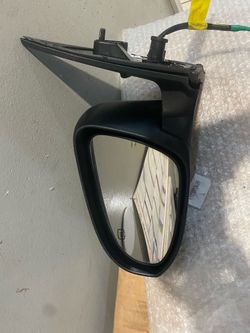 2014-2019 Toyota Corolla left  mirror