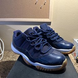 Jordan Retro 11 Low Midnight Navy Sz 12