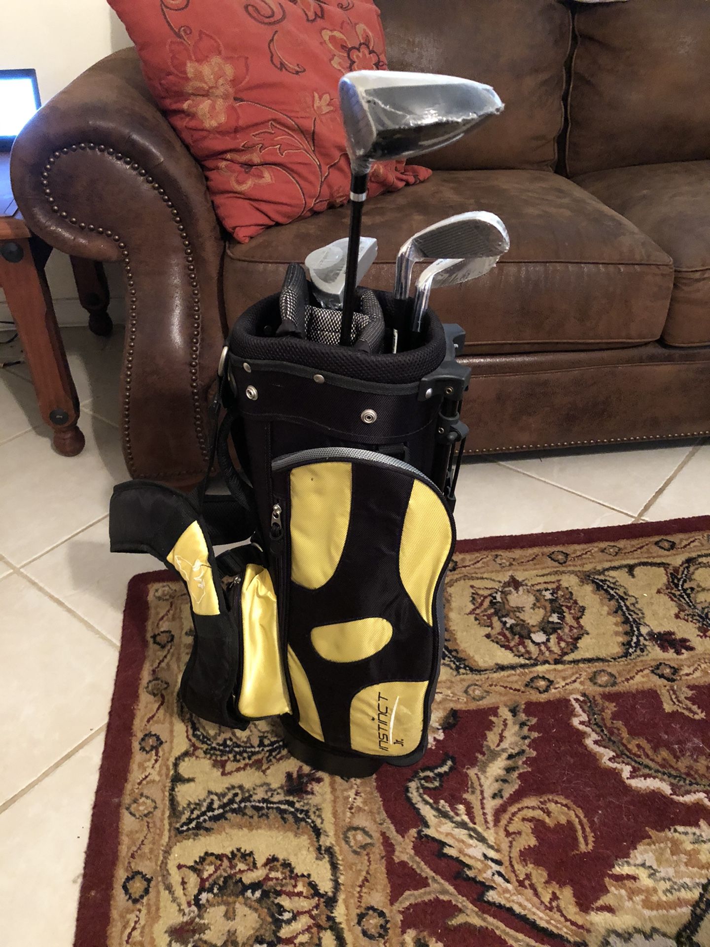 Golden Bear - Instinct Jr. - Kids Golf Clubs