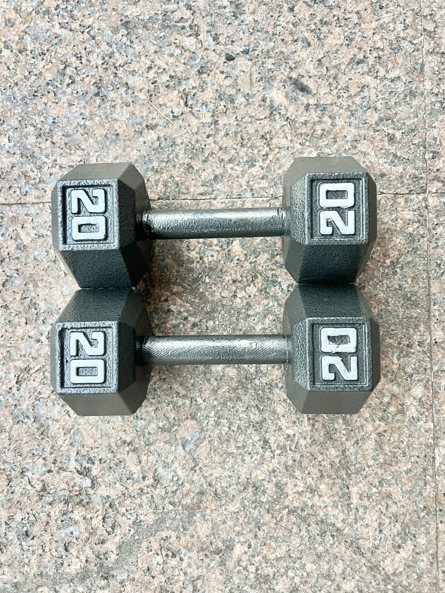 Hex Metal Dumbbells Weights…Total 50 lbs…I’m Located In Bayside Queens