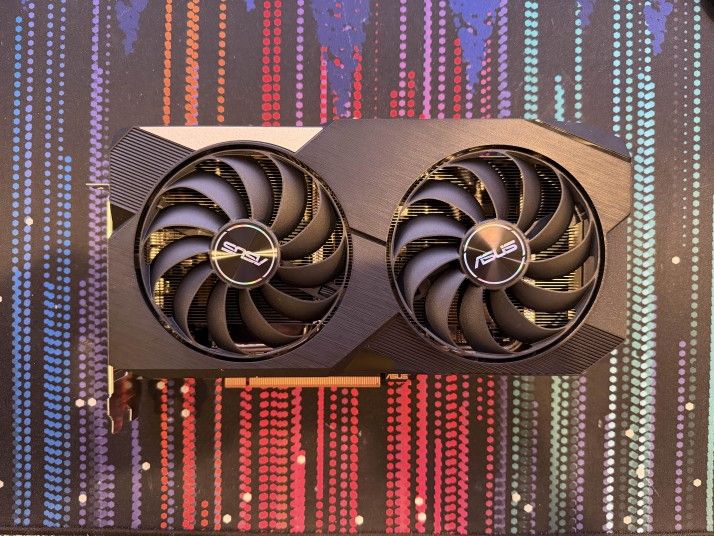 Asus Radeon RX 6600 XT DUAL OC