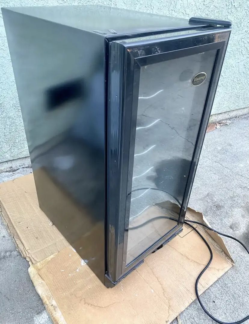 FREE! Vinotemp Bottle Cellar Refrigerator 32Bottle CapacityNOT