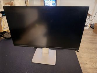 Dell UltraSharp U2715H 27" Monitor - QHD 2560x1440