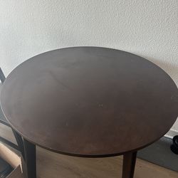 Dining Table and Chair