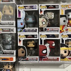 9 Funko Pop 
