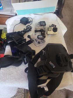 Gopro hero4 With all the accessories seen