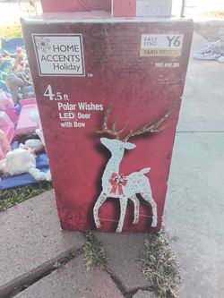 NEW Christmas 4.5 ft LED Deer with Bow
