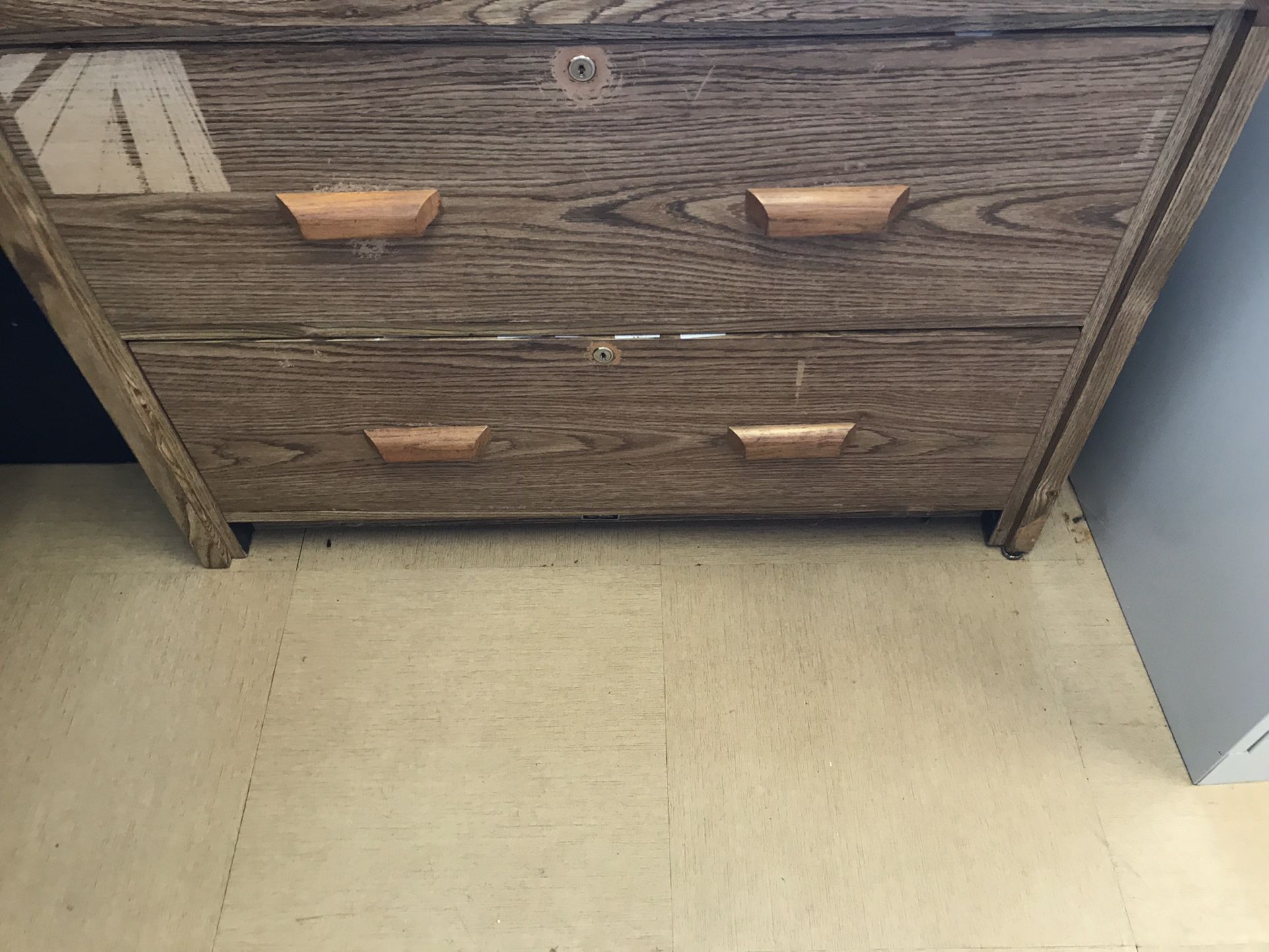 File Cabinet  /with Key