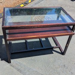 Glass Top Table (FREE)